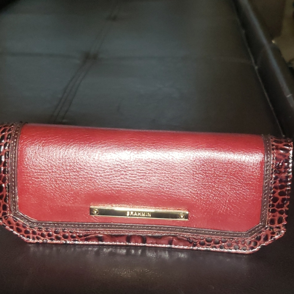 Brahmin deluxe  leather wallet